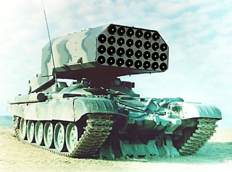 Illustration for article titled Buratino, el devastador lanzacohetes soviético que destruye 30 hectáreas en segundos